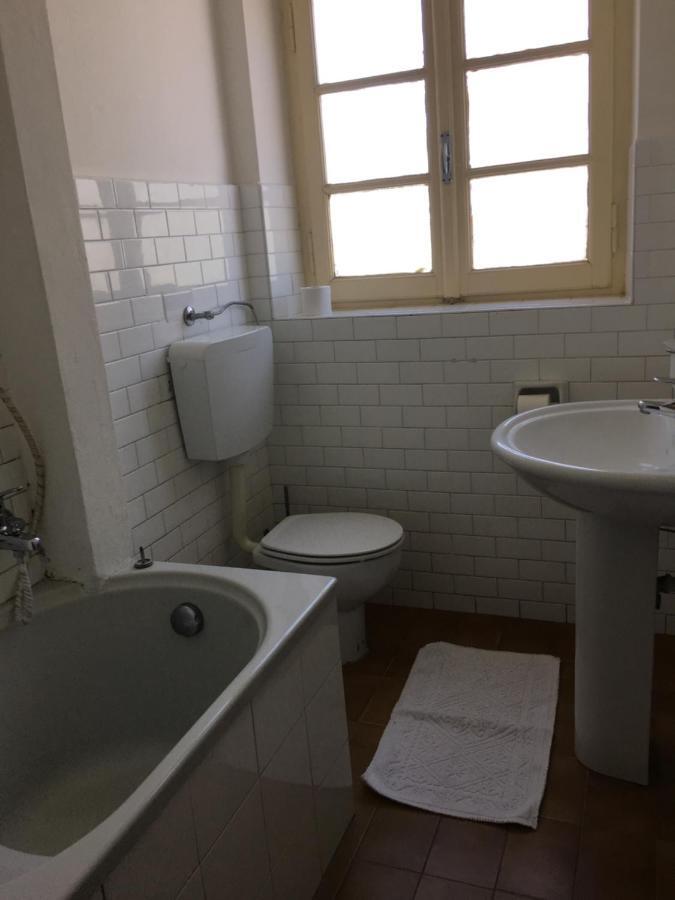 Villa Il Biancospino Casteggio Esterno foto